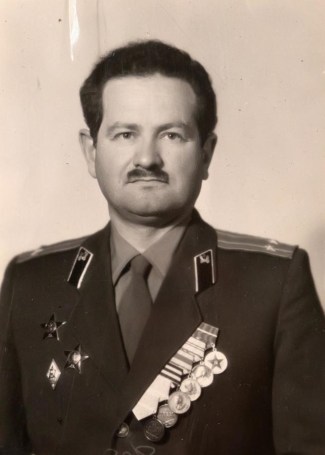 Фото №31026. Фото Полковник Кикнадзе В.К. Московский округ ПВО, 1957г.