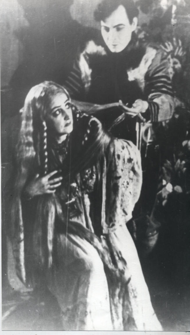 Фото №89472. Сцена из оперы «Алтынчеч» (либретто М.Джалиля, музыка Н.Жиганова). 1941 
