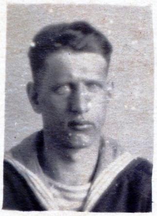 Тихонов Петр Степанович::Фотографии участников Великой Отечественной войны и документы по Спасскому району (до 1946г.) g2id101364