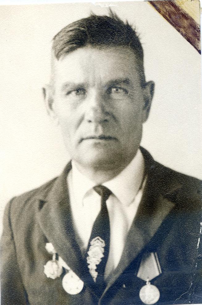 Кукарский Ф.К::Фотографии участников Великой Отечественной войны и документы по Спасскому району (после 1946г.) g2id101467