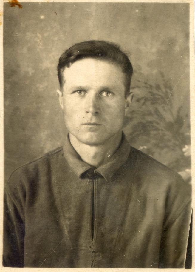 БУТОРОВ Иван Владимирович 1912г.р. Вернулся::Фотографии участников Великой Отечественной войны и документы по Спасскому району (до 1946г.) g2id102259