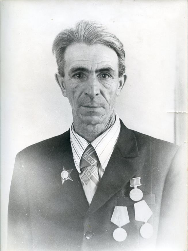 МУХАМЕТШИН Минкадир Гарифуллович::Фотографии участников Великой Отечественной войны и документы по Спасскому району (после 1946г.) g2id102279