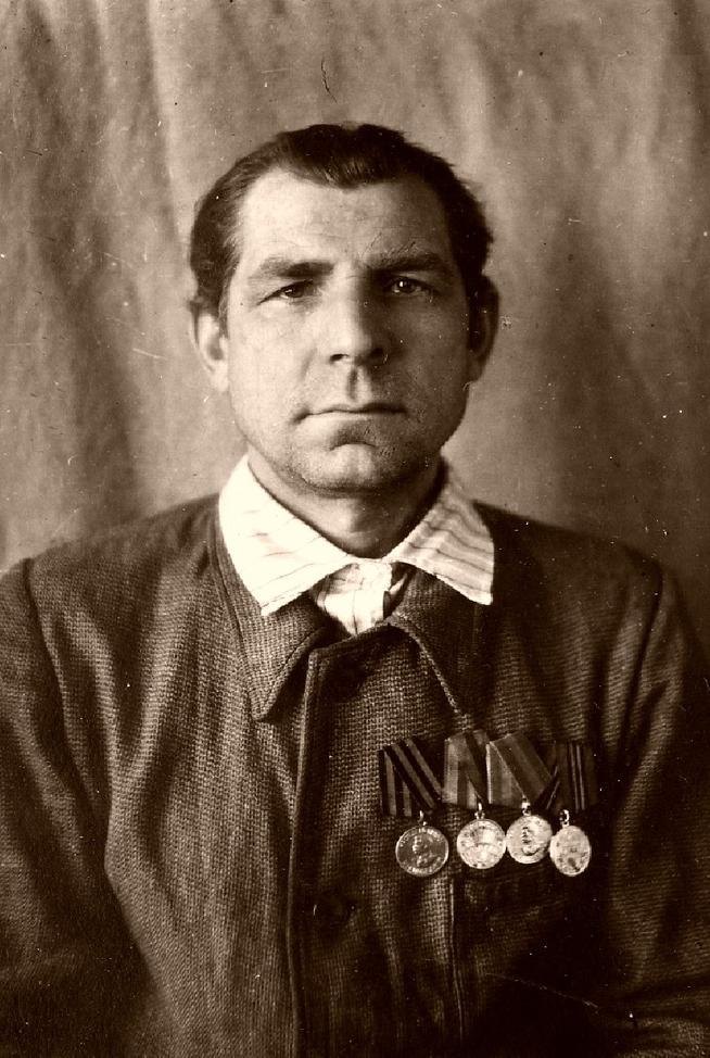 Тимофеев Василий Иванович 1908г.р.  с.Щербеть вернулся::Фотографии участников Великой Отечественной войны и документы по Спасскому району (после 1946г.) g2id106322