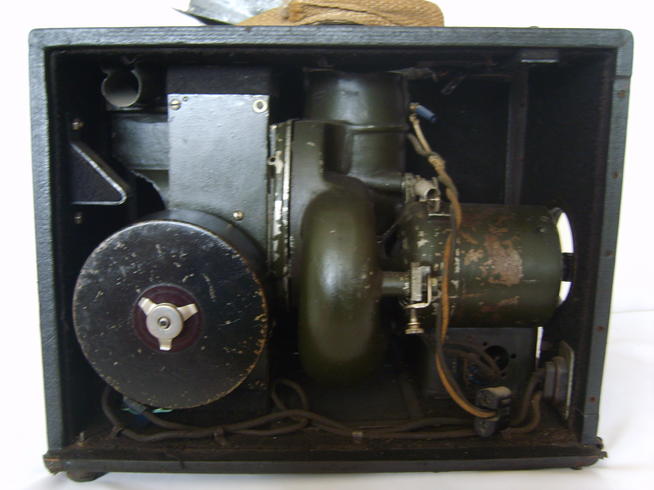 Кинопроектор::МБУК «Заинский краеведческий музей» g2id107449