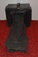 Ящик с тремя комплектущими деталями для фотосьемки