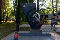 Памятник Труженикам тыла в Парке Победы г.Зеленодольск. 2014