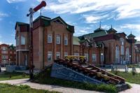 Памятник участникам строительства в 1942 году железнодорожной линии Свияжск-Ульяновск. 2014