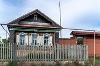 Фото. Дом в с. Старый Студенец, где живет Ф.С. Юсупова - труженик тыла. 2014