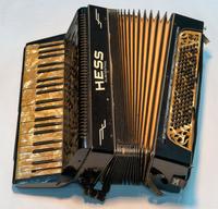 Аккордеон «HESS KLINGENTHAL». Германия. 1930-е. Пластмасса, металл, кожа, дерево, ткань