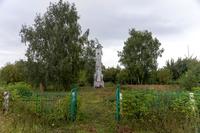 Памятник павшим землякам в с. Теньки Камско-Устьинского района. 2014