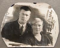 Фото. Гришин Г.Д. – участник Великой Отечественной войны вместе с женой Александрой Никитичной. 1940-е