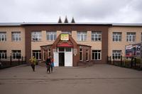 Вход в школу № 2 г. Нурлат. 2014