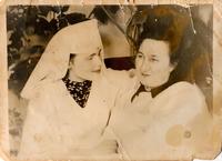 Фото.Медсестра и врач эвакогоспиталя № 3654. 1940-е