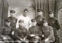 Фото. Первый выпуск парашютистов погранотряда. 1 февраля 1936 года