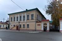 Здание Елабужского военкомата