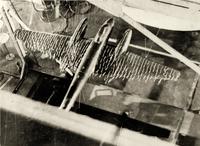 Фото. Испытание модели самолета Пе-2 в аэродинамической лаборатории КАИ. 1944