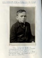 Фото. Витя Никонов в 14 лет заменил отца ушедшего на фронт. 1942