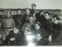 Вперед, на врага! так называлась фронтовая газета, корреспондентом которой был Замиль Киямович(фото 1943 года)