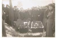 Похороны экипажа разбившегося самолета на кладбище ноябрь 1941г. с.Кузнечиха