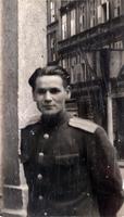 Фото. Мусалов А.Х.  – художник, участник Великой Отечественной войны. Вена. 1946