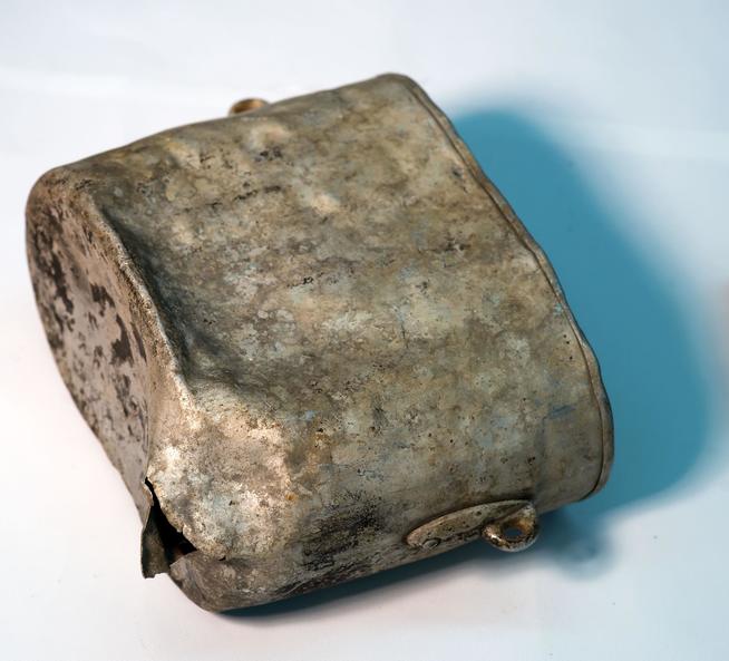 Котелок солдатский. СССР. 1940-е. Алюминий::Арский педагогический колледж им. Габдуллы Тукая g2id10597