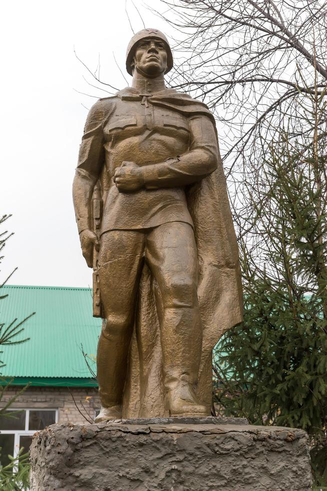 Мемориальный комплекс. д. Старое Тимошкино. 2014::Аксубаевский район g2id24318