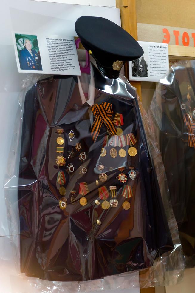 Китель Дабакова Д.Ф., участника Великой Отечественной войны. Вторая половина XX. Ткань::МБУ «Краеведческий музей «Дружбы народов» с. Ципья g2id2913