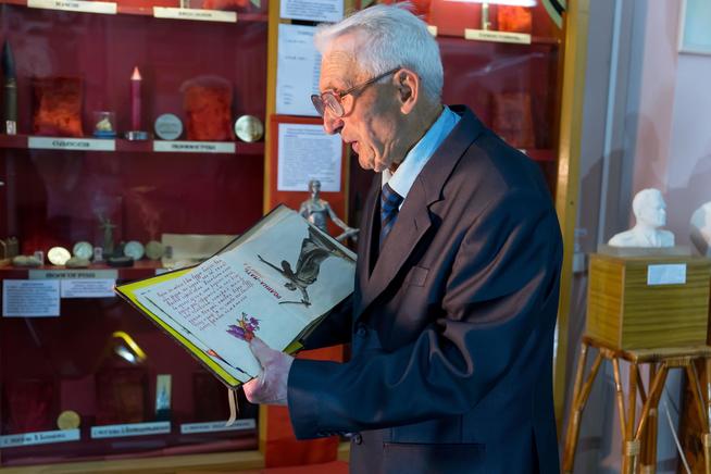 удалить::МБУ «Краеведческий музей «Дружбы народов» с. Ципья g2id2921