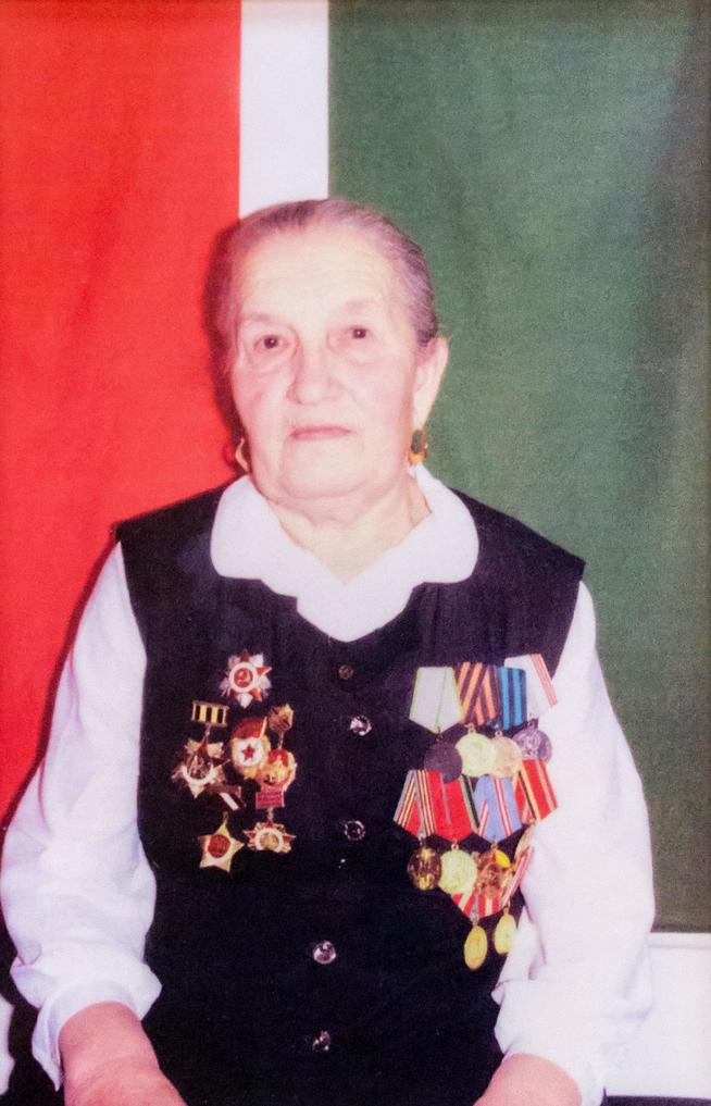 Фото. Рахматуллина А.- участница Великой Отечественной войны. 1990-е::МБУ «Буинский краеведческий музей» Буинского муниципального района Республики Татарстан g2id14576