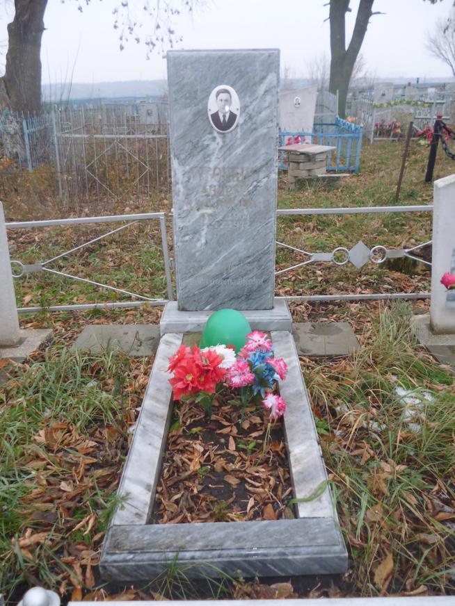 Губочкин::Памятники погибшим участникам Великой Отечественной войны, похороненных на родине Республика Тататарстан (работа поисковиков) g2id41222