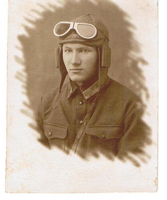 Муравьев Сергей::Фотографии участников Великой Отечественной войны и документы по Спасскому району (до 1946г.) g2id42090