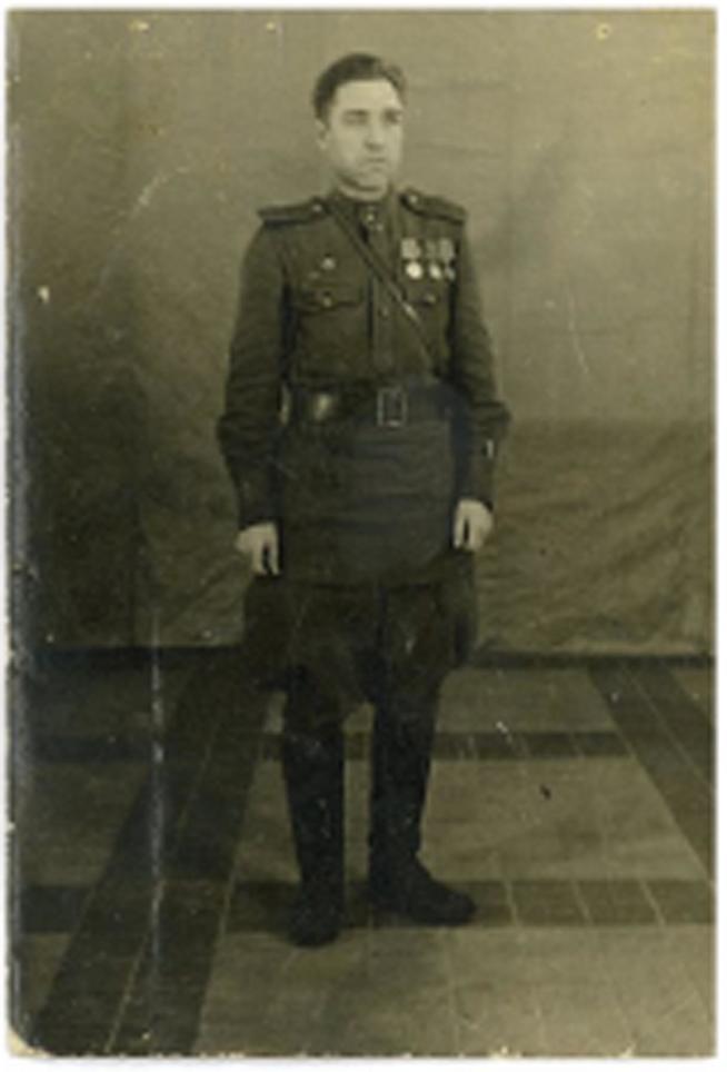 Неклюдов В.И. 1945 г::Фотографии участников Великой Отечественной войны и документы по Спасскому району (до 1946г.) g2id42106