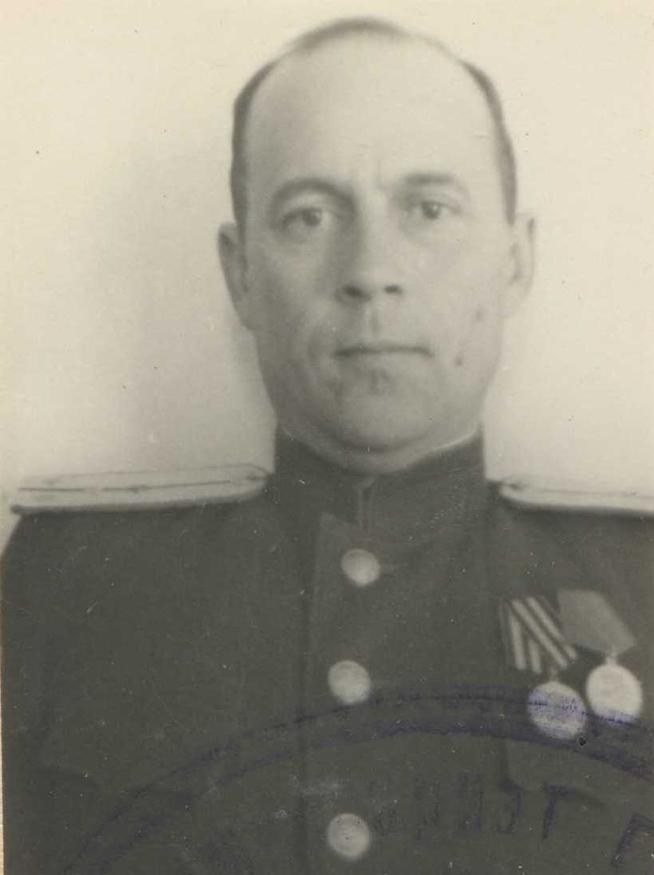 Разин Виктор Федорович 1909г.р::Фотографии участников Великой Отечественной войны и документы по Спасскому району (до 1946г.) g2id42254