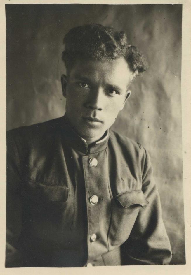 Сидоров Иван Архипович 1923г.р::Фотографии участников Великой Отечественной войны и документы по Спасскому району (до 1946г.) g2id42374