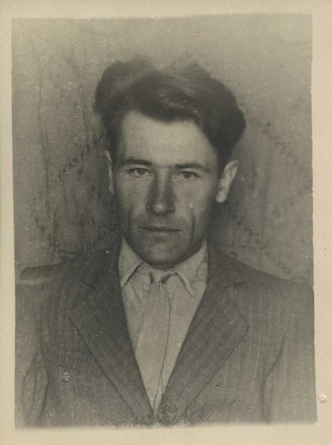 Соколов Геннадий Мефодиевич 1918г.р::Фотографии участников Великой Отечественной войны и документы по Спасскому району (до 1946г.) g2id42378