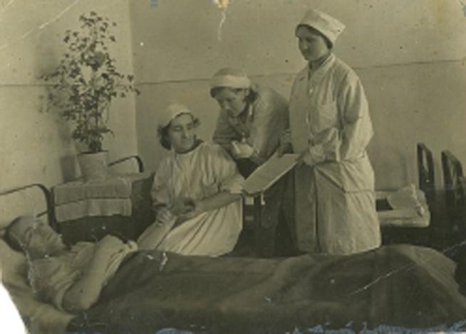 Сорокин Александр Филиппович  Казань, госпиталь 15 марта 1943г::Фотографии участников Великой Отечественной войны и документы по Спасскому району (до 1946г.) g2id42382