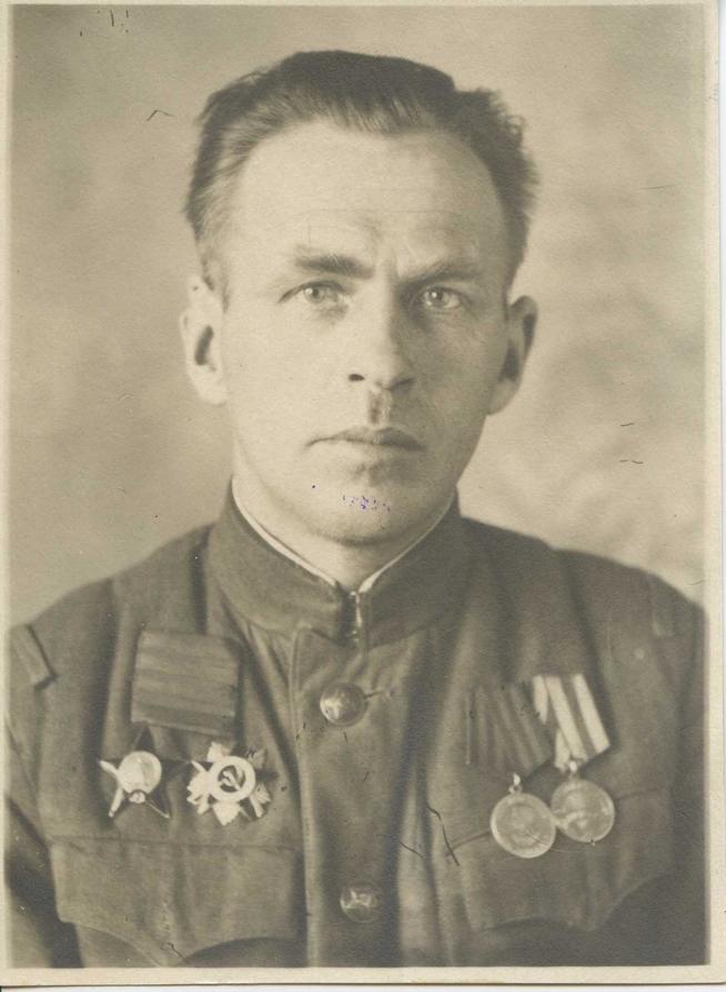 Чижиков Федор Васильевич 1910г.р::Фотографии участников Великой Отечественной войны и документы по Спасскому району (до 1946г.) g2id42530