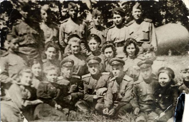 ::Бузукина Анастасия Петровна (1922 г.р.) Личный архив g2id16589