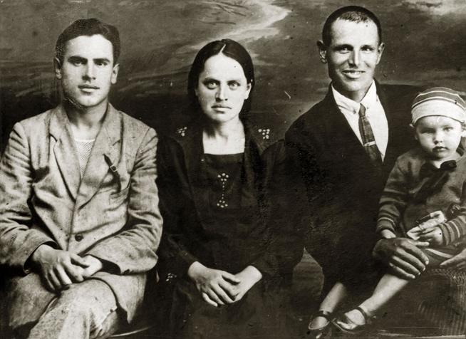 ::Музей Абдуллы Алиша при сельской библиотеке, с. Каюки g2id16745