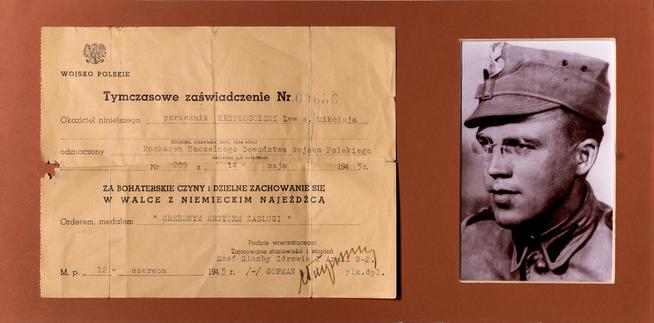 Удостоверение капитана Крепкогорского Л.Н. о службе в Войске Польском. 1945::Музей истории Казанской государственной медицинской академии g2id36909