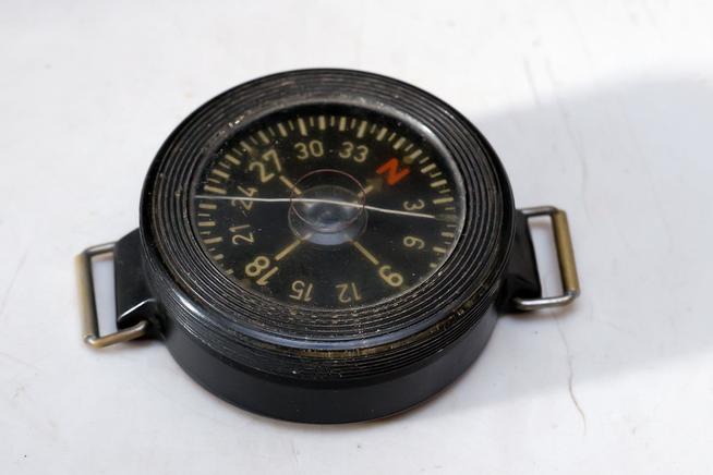 Компас. 1943. Германия . Металл,стекло::Музей истории ОАО "Казанский завод Электроприбор" g2id38298