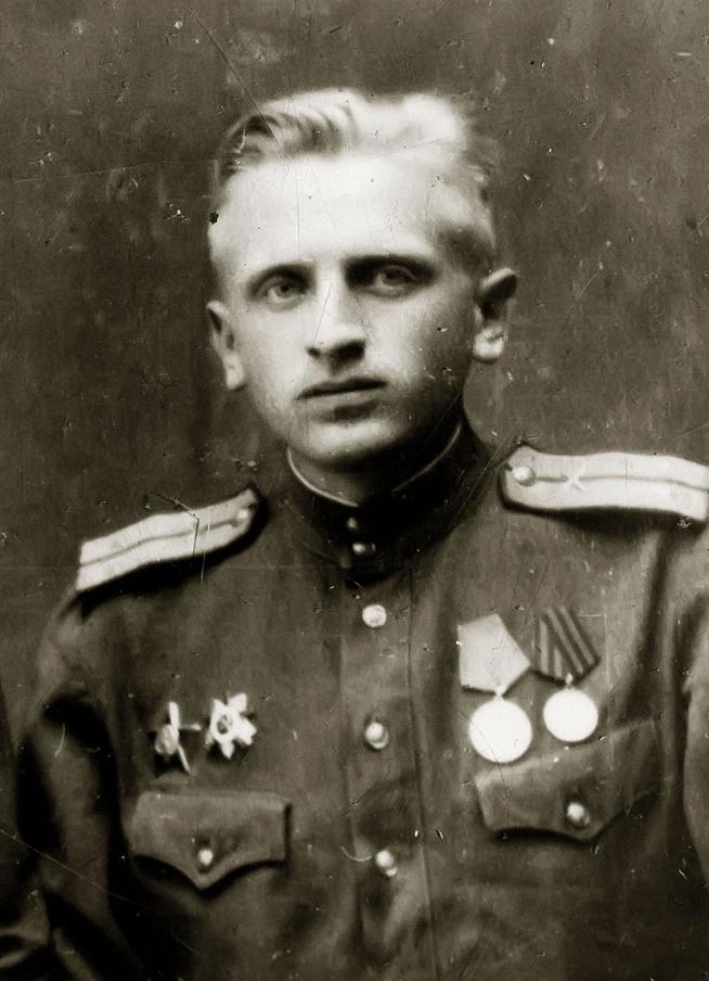 Фото. Дедков А.П.- участник Великой Отечественной войны. 1940-е::Музей истории Казанского университета g2id40854