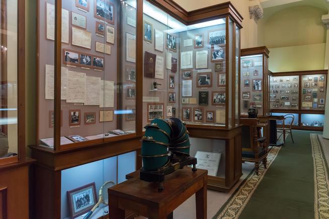 Фрагмент экспозиции Музея истории КФУ. 2014::Музей истории Казанского университета g2id41034