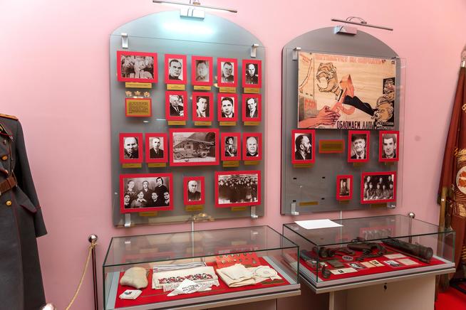 Фрагмент экспозиции Музея боевой и трудовой славы ʺЗаречьеʺ посвящен  работе порохового завода в 1941-1945::Музей боевой и трудовой славы "Заречье" Казанского порохового завода g2id42637