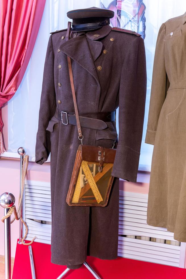 Шинель начальника 1373 запасного полка П.П. Пеупура. 1940-е.::Музей боевой и трудовой славы "Заречье" Казанского порохового завода g2id42657