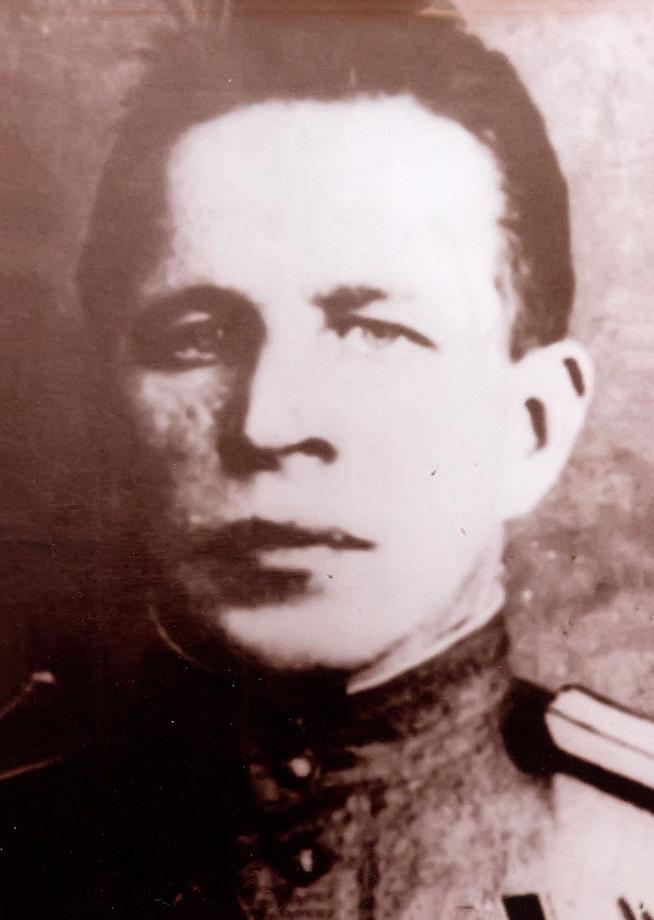 Фото.  Герой Советского Союза - Соболев Н.Л. 1940-е::Музей боевой и трудовой славы "Заречье" Казанского порохового завода g2id42701