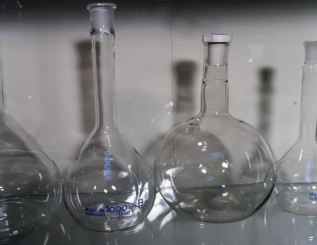 Колбы для приготовления лекарственных форм. Венгрия. 2-я пол.ХХ. Стекло::Музей истории аптечного дела и трудовой славы ГУП"Таттехмедфарм" g2id43260