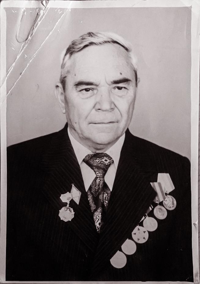 ::МОУ «Альметьевская СОШ №1» g2id20824