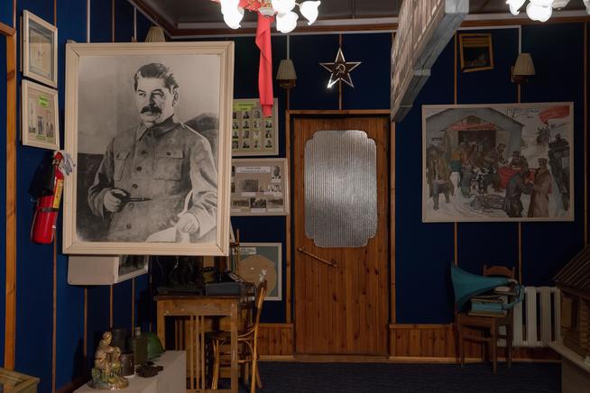 Часть экспозиции « Елховчане  в ВОВ»::Музей истории села Елхово g2id35991