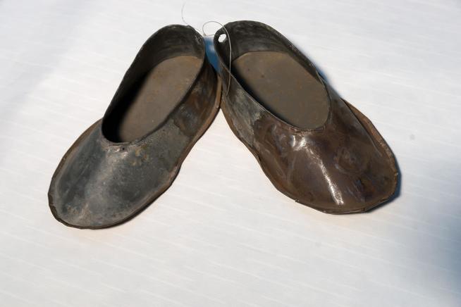 Самодельные калоши. Бондюг. 1941-1942 годы. Металл::ГБУК «Краеведческий музей города Менделеевска» g2id22403